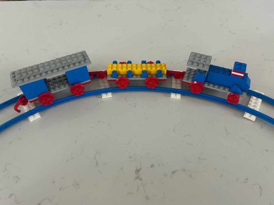 LEGO system 114 och 151 - 4,5v järnväg räls tåg med spår vintage classic retro