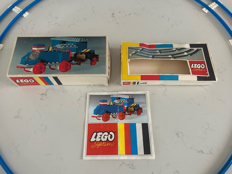 LEGO system 114 och 151 - 4,5v järnväg räls tåg med spår vintage classic retro