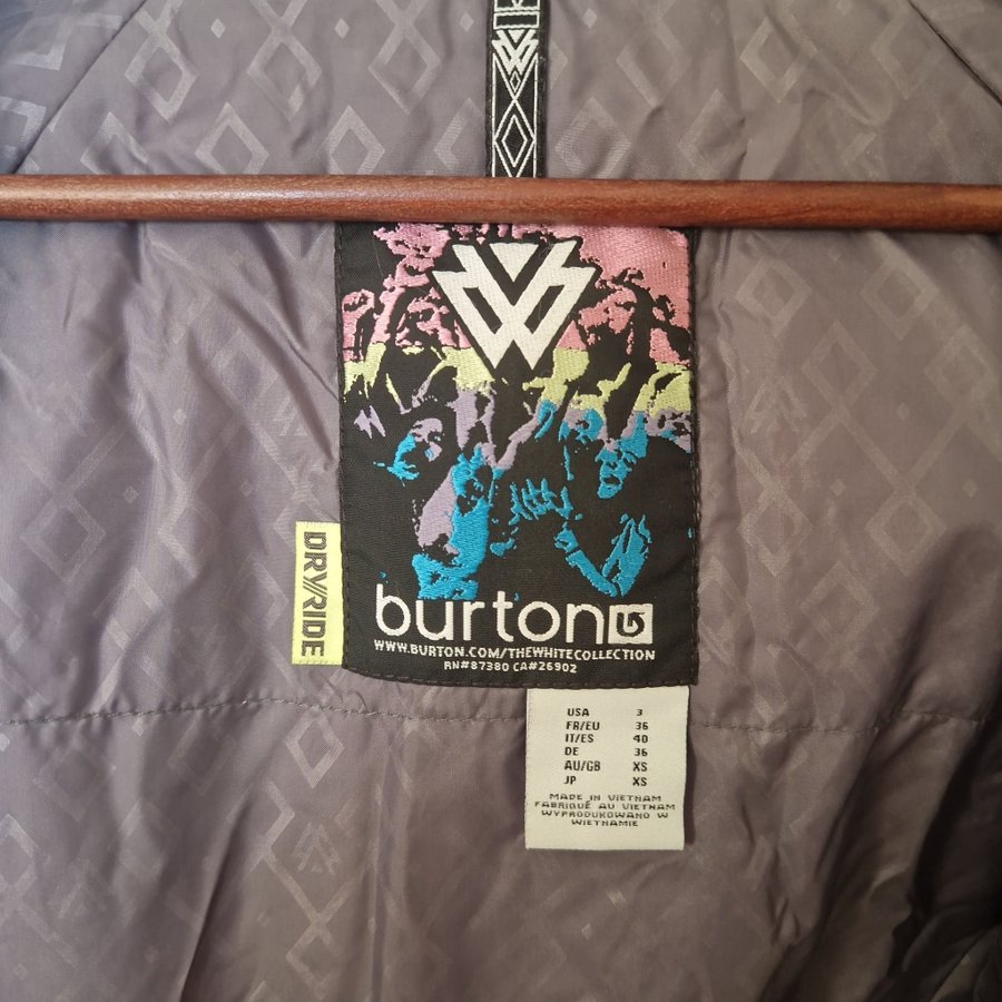 Burton lila jacka, storlek XS