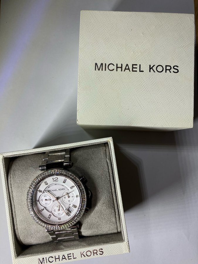 Michael Kors Damklocka med Kristaller