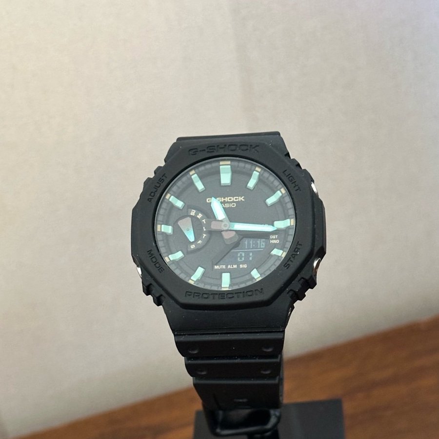 G-Shock GA-2100RC-1AER Casioak