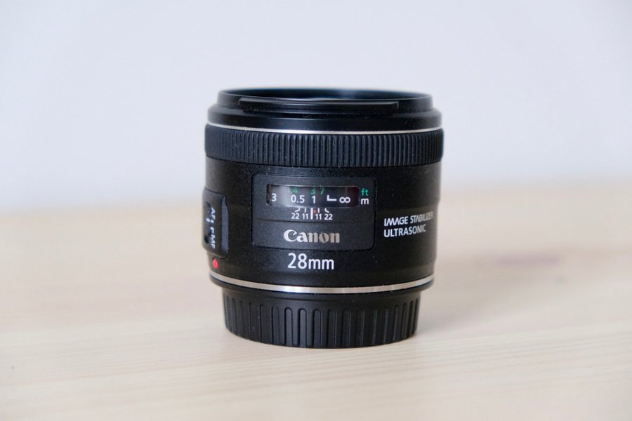 Canon EF 28mm f/2.8 IS USM