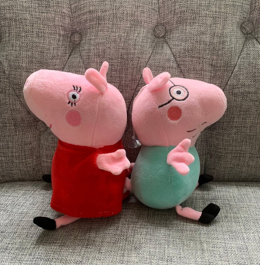 Peppa pig Greta gris mamma pappa gosedjur mjukisdjur