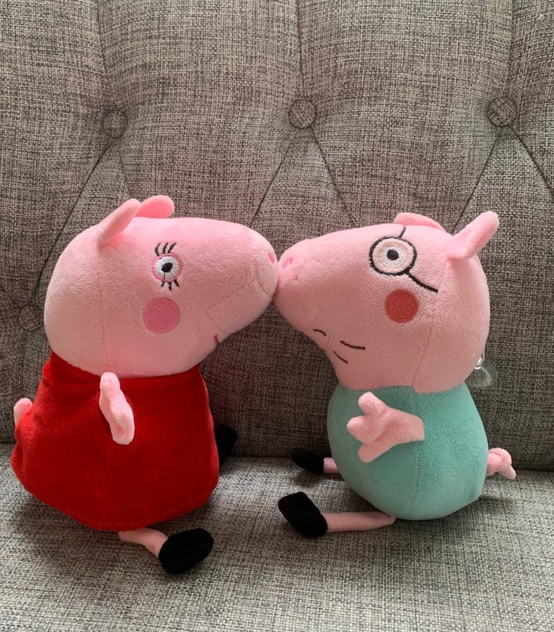 Peppa pig Greta gris mamma pappa gosedjur mjukisdjur