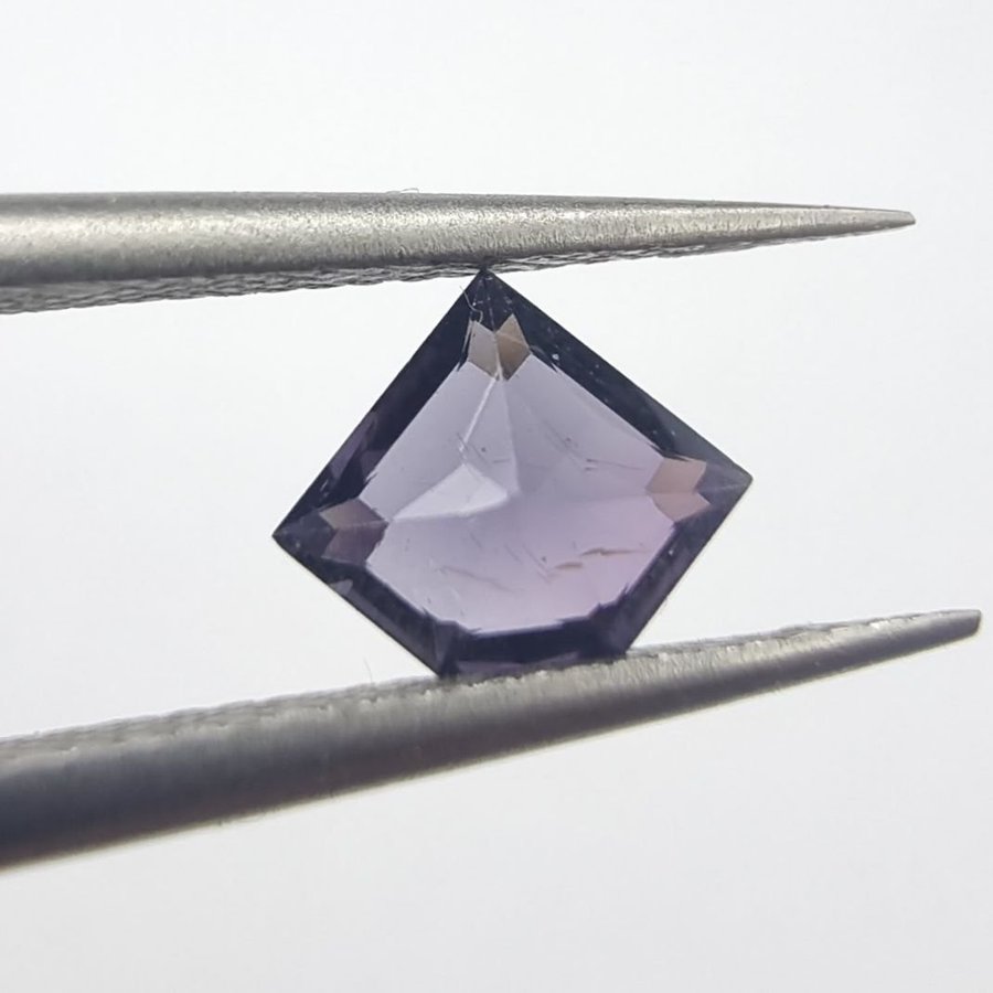 Indigo-Violet Spinel