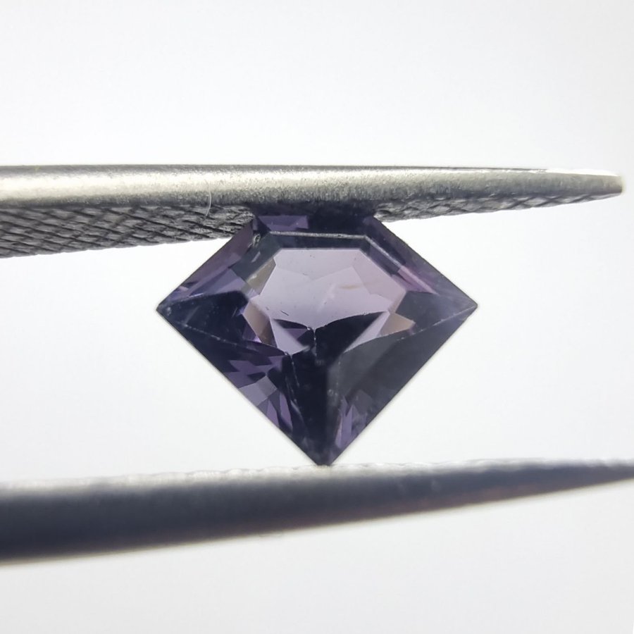 Indigo-Violet Spinel