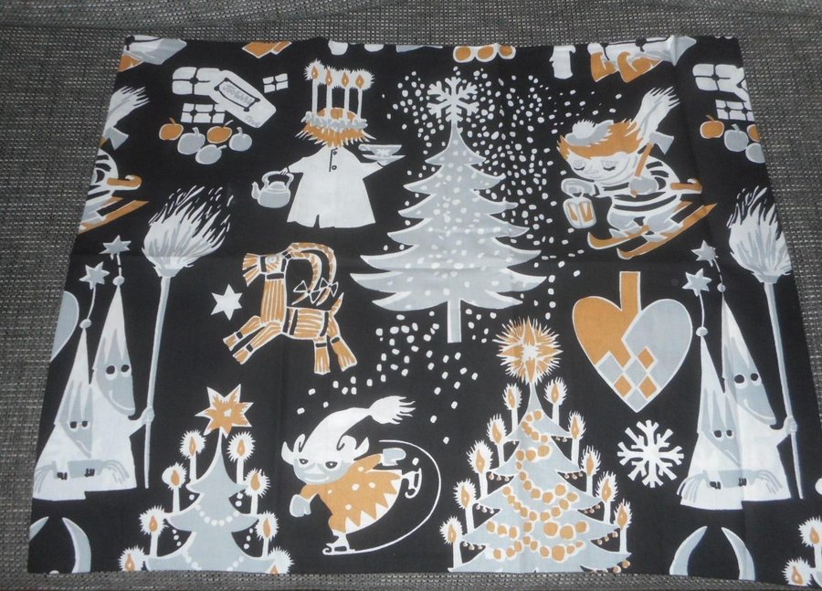 Oanvänt Örngott m ficka Jul i Mumindalen Muminfigurer design Tove Jansson Retro