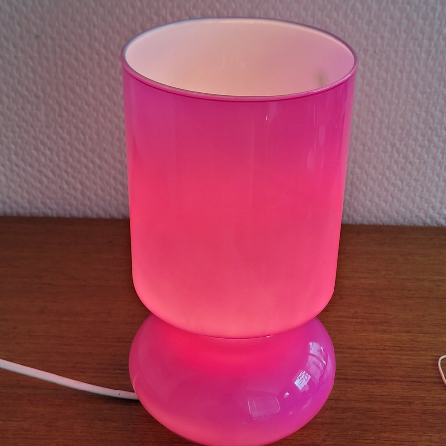 IKEA RETRO ROSA BORDSLAMPA LYKTA GLAS MODELL B0401 FINT FUNGERANDE SKICK H.25CM