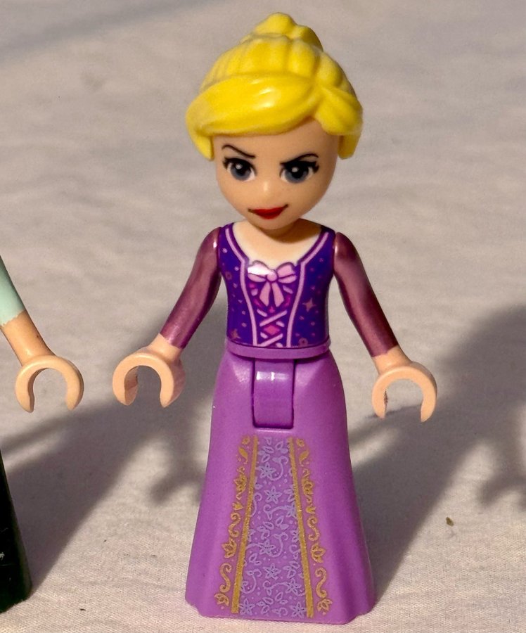 Lego Disney princess Aurora Anna Rapunzel tillbehör