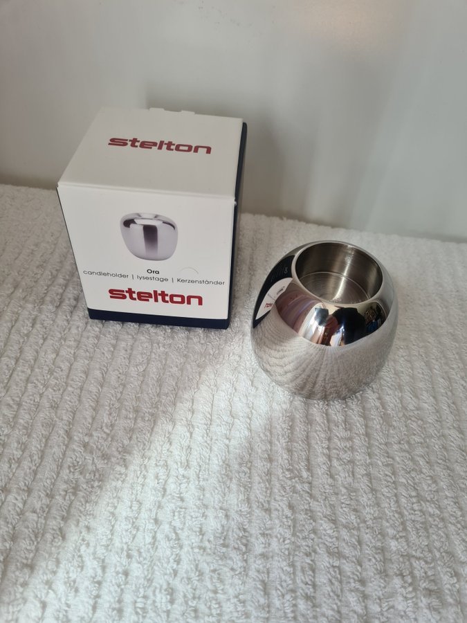 Ny Stelton Ora ljusstake i rostfritt stål - Ljusstake  ljushållare