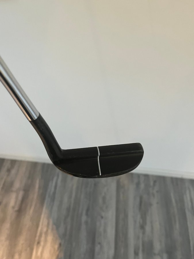 Odyssey metal X Putter