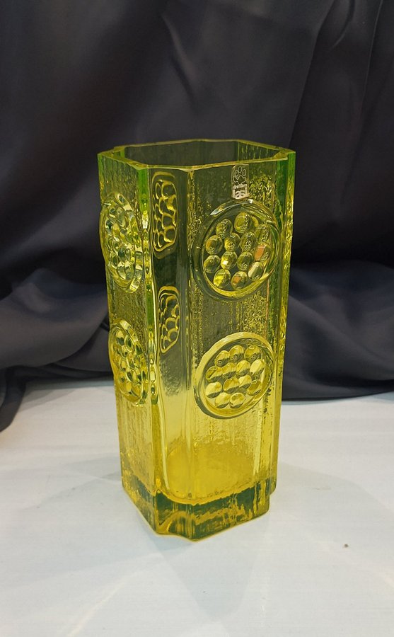 Riihimäen lasi large Rondella vase, uranium glass