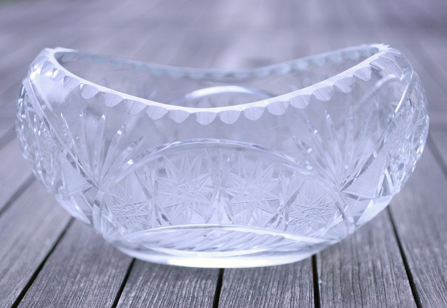 Vintage cut glass clear pattern crystal bowl-circa 60s-Weight: 2.61Kg-FRI FRAKT