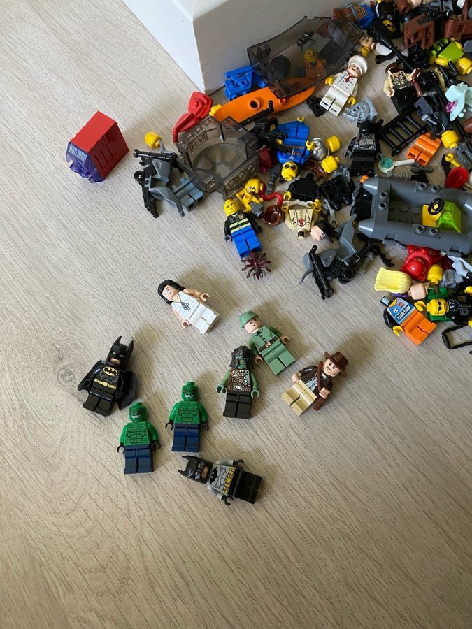 Lego Minifigurer - Stor samling