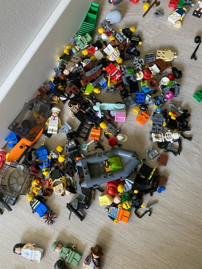 Lego Minifigurer - Stor samling