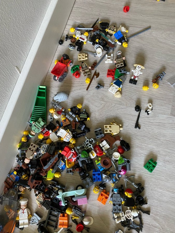 Lego Minifigurer - Stor samling