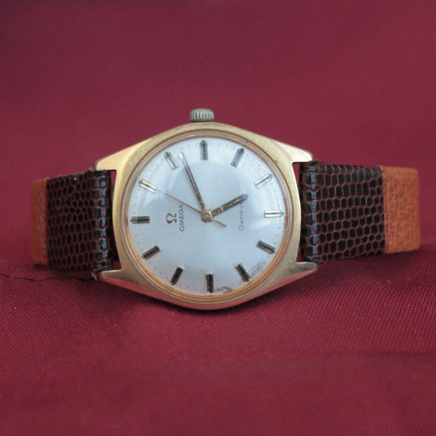 Omega Genève Mekanisk Herrur , 601