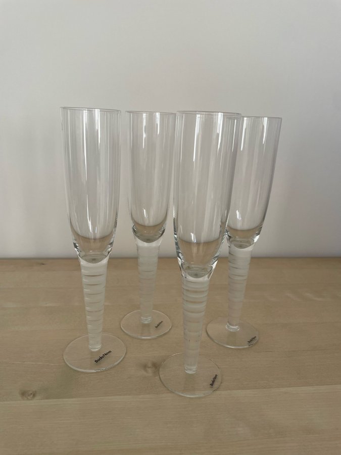 Fyra champagneglas Select från BodaNova design Liselotte Henriksen