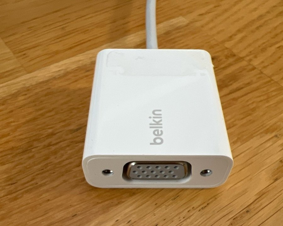 Belkin USB-C till VGA-adapter original ifrån Apple Store