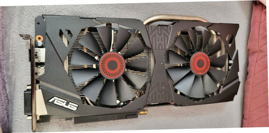 ASUS GeForce GTX 970 Strix