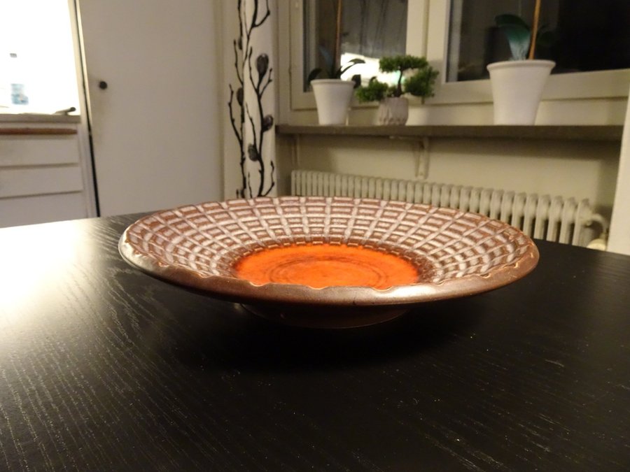 Stor Keramik fruktskål 31 cm i diameter, väger 1,24 kg