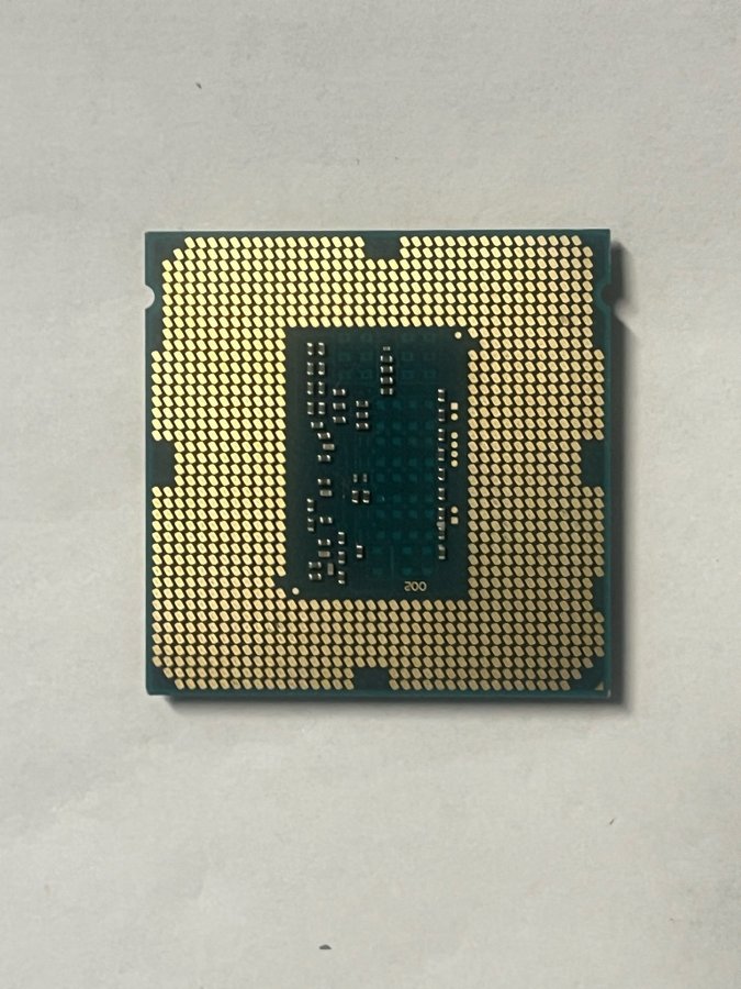 Intel Core i7-4770K 35GHz Processor