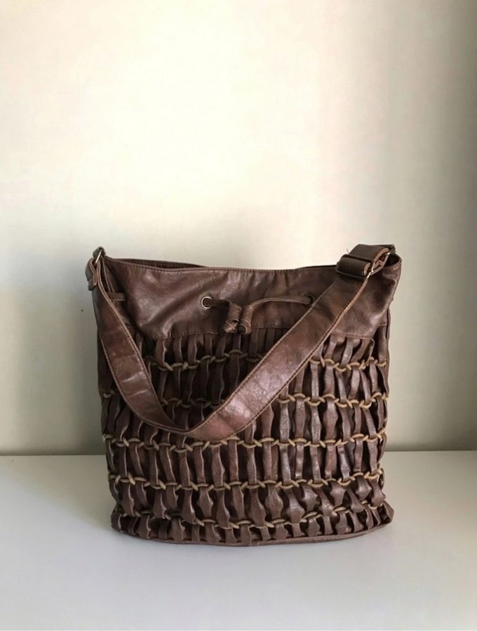 Flätad Totebag Bucketbag Boho Skinn Väska Brun Vintage Skinnväska Handväska