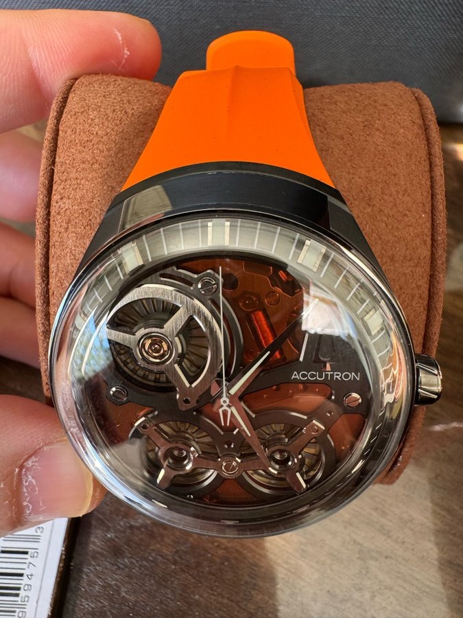 Bulova Accutron DNA Casino Orange/Gummi