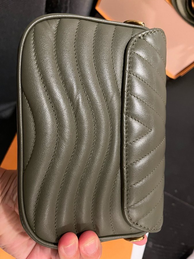 Louis Vuitton Multi wave pochette Kaki bag