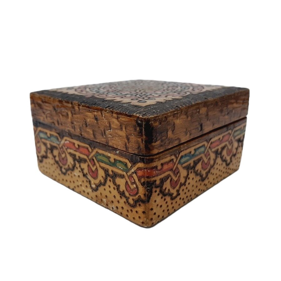 Vintage pyrography wooden box(12.4)