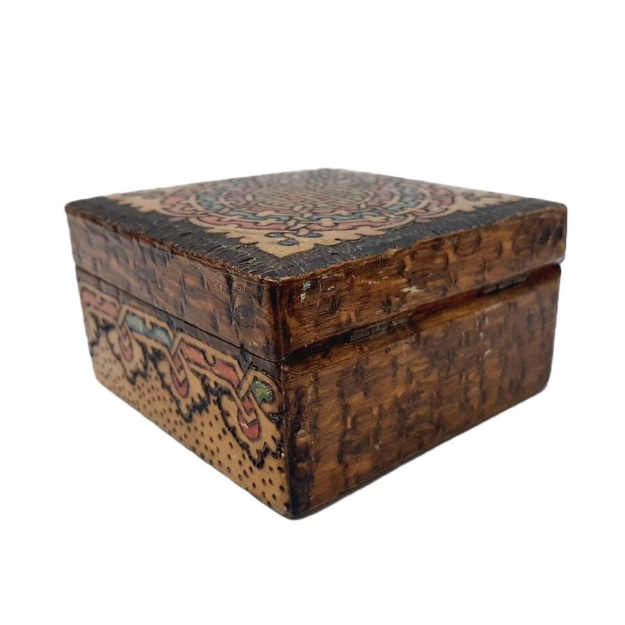 Vintage pyrography wooden box(12.4)