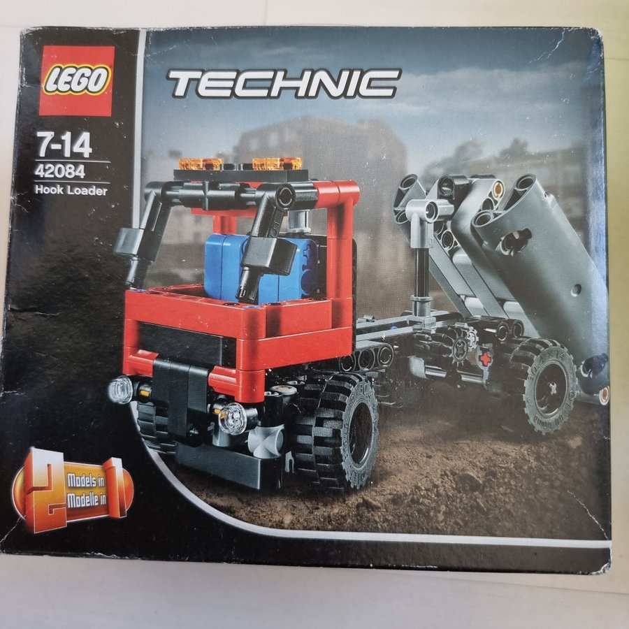 Oöppnad LEGO Technic 2in1 42084 Hook Loader