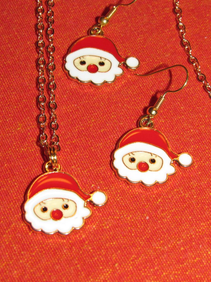 1 st halsband Jul "jultomte" av emalj/rostfritt stål/kedja.