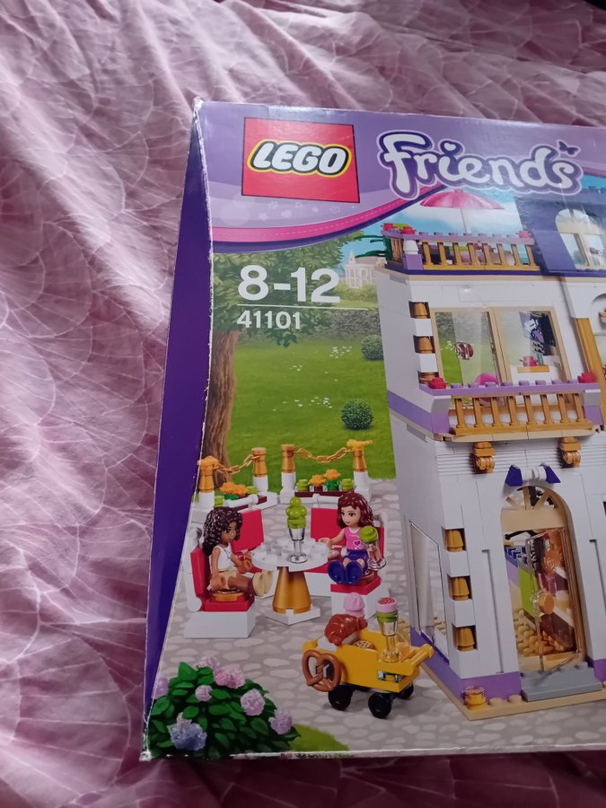 LEGO Friends 41101 - Heartlake City Resort