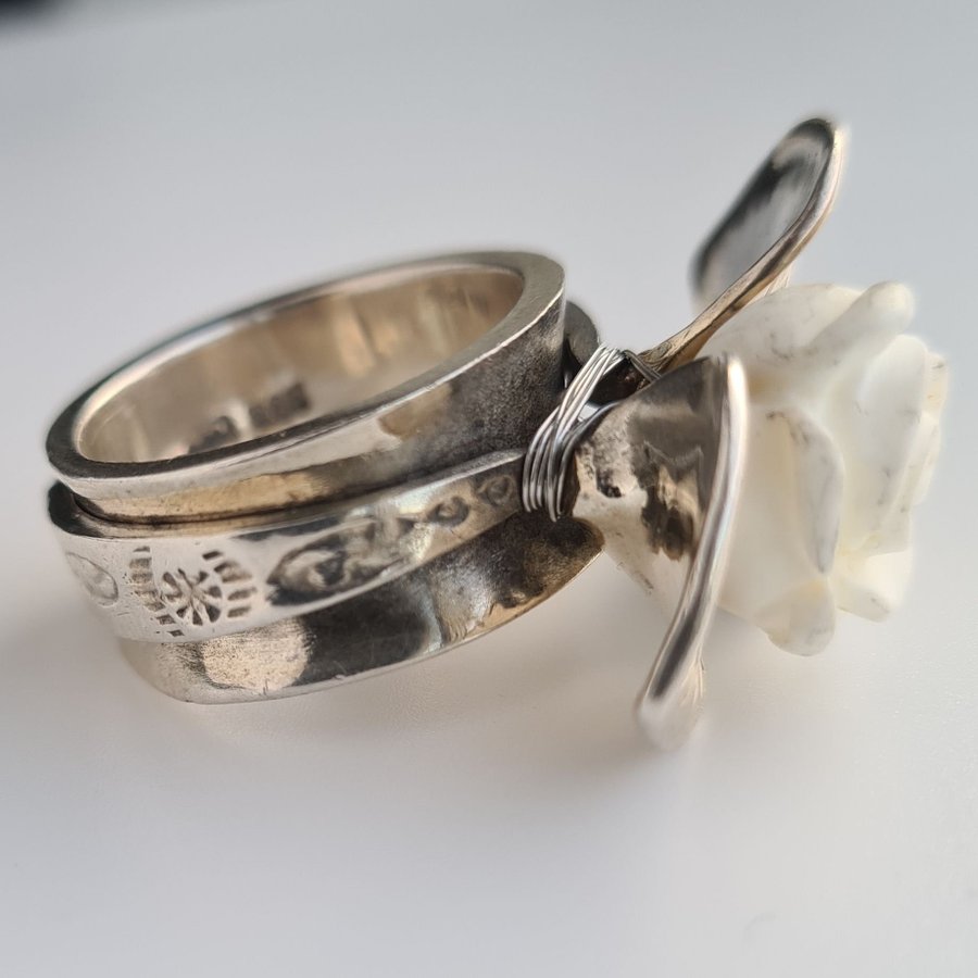 LootaJonsson ,Unik ,Vintage Design silverring 925,Signerad