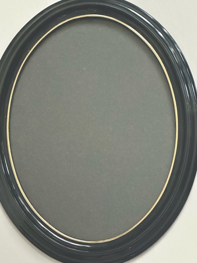 Svart Oval Fotoram Ram Bildram med Glas 28*22 cm