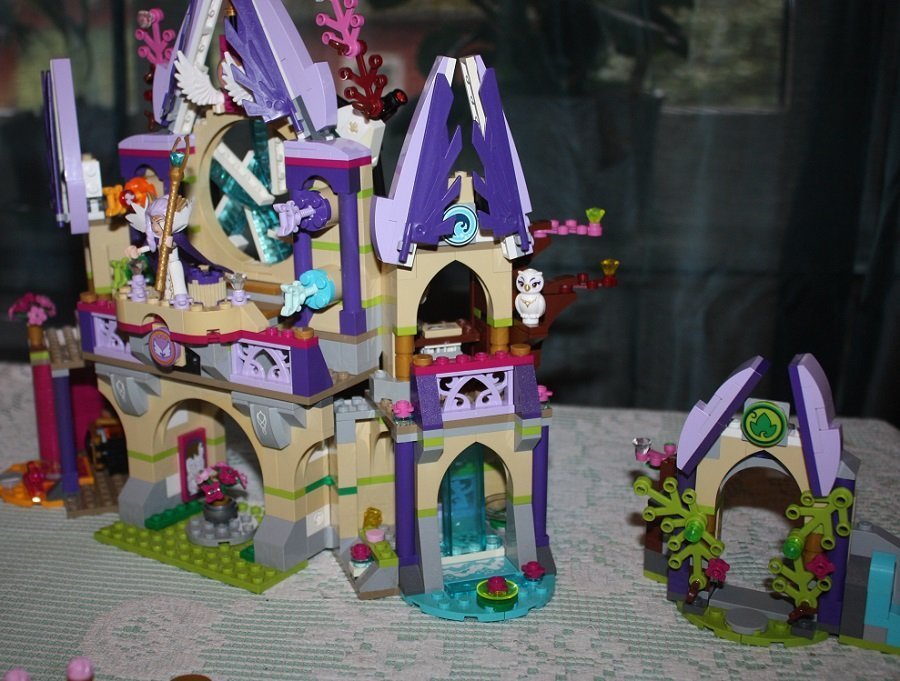 Lego Elves 41078 skyras mystiska lufftslott