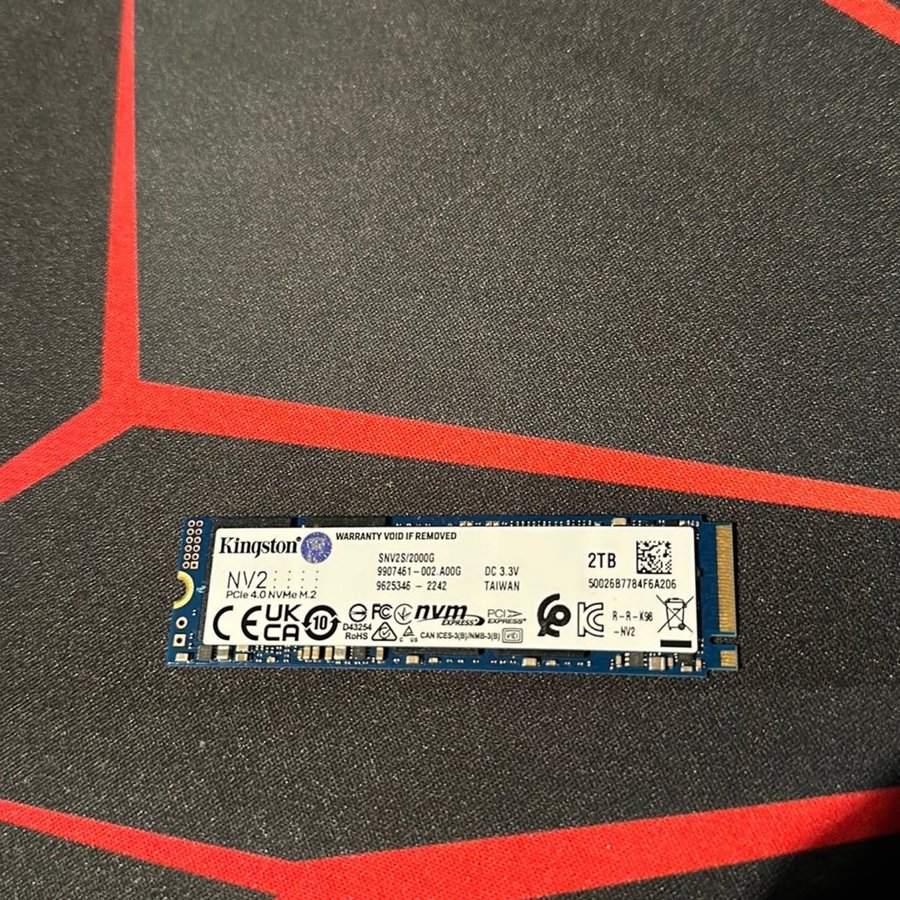 Kingston NV2 2TB M.2 NVMe SSD