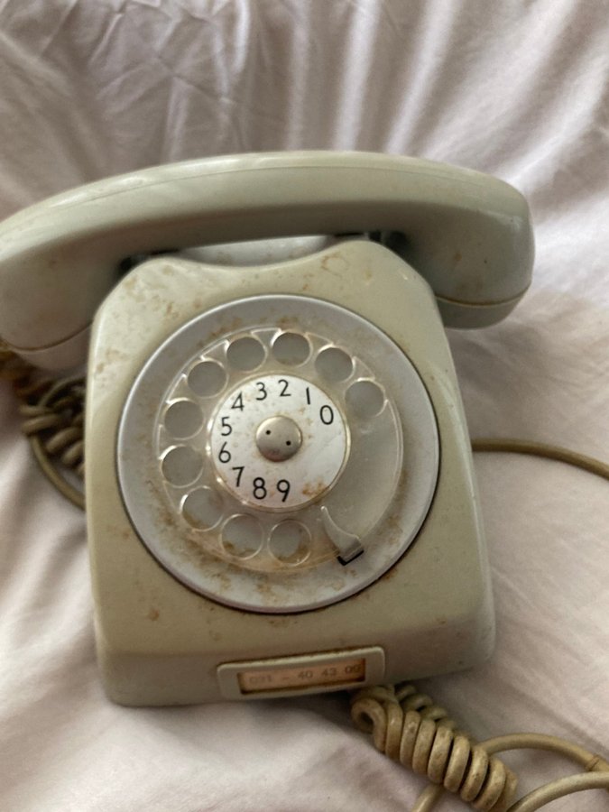 Telefon