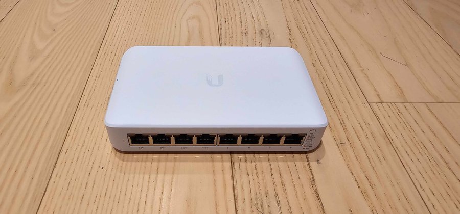 Ubiquiti Unifi USW Lite 8 POE