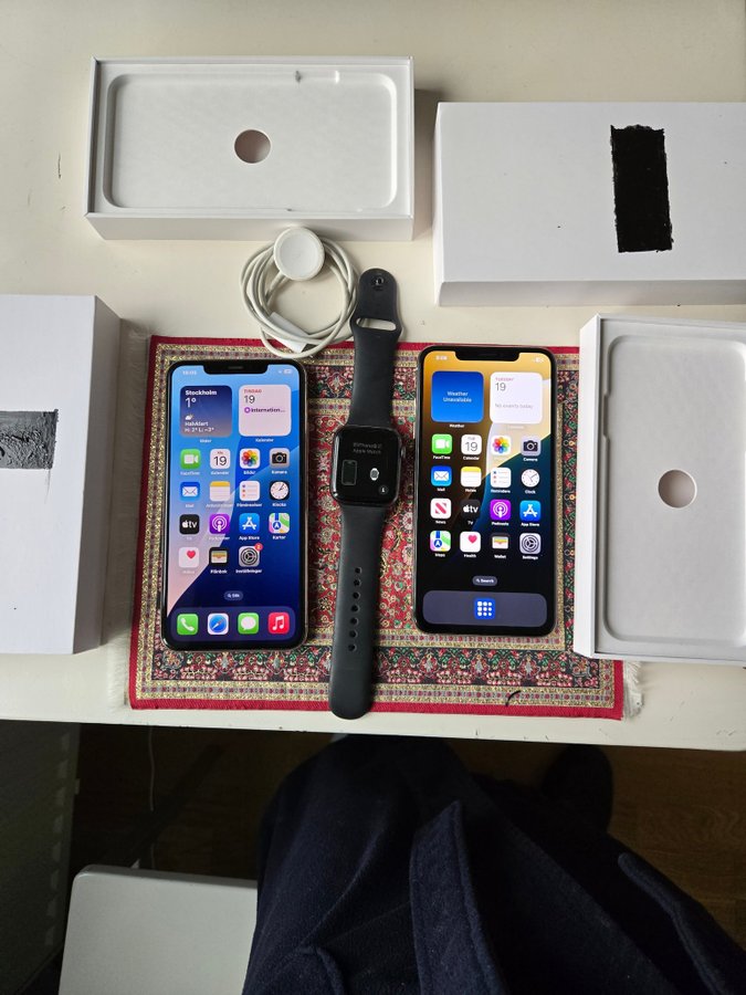 iPhone 11 Pro Max 1phone XS max Apple Watch