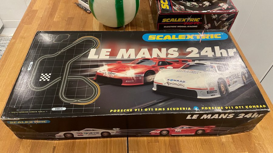 Scalextric Le Mans 24hr C1023