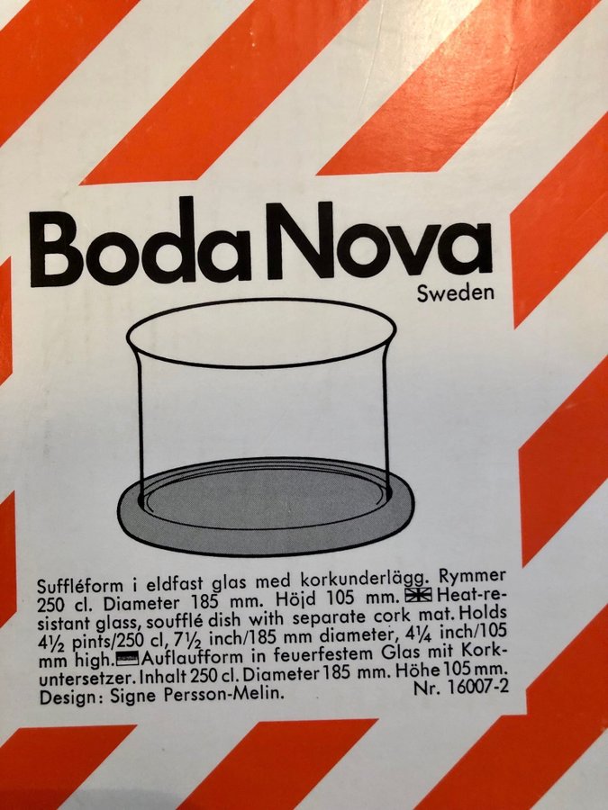 Boda Nova Souffléform i glas med korkunderlägg