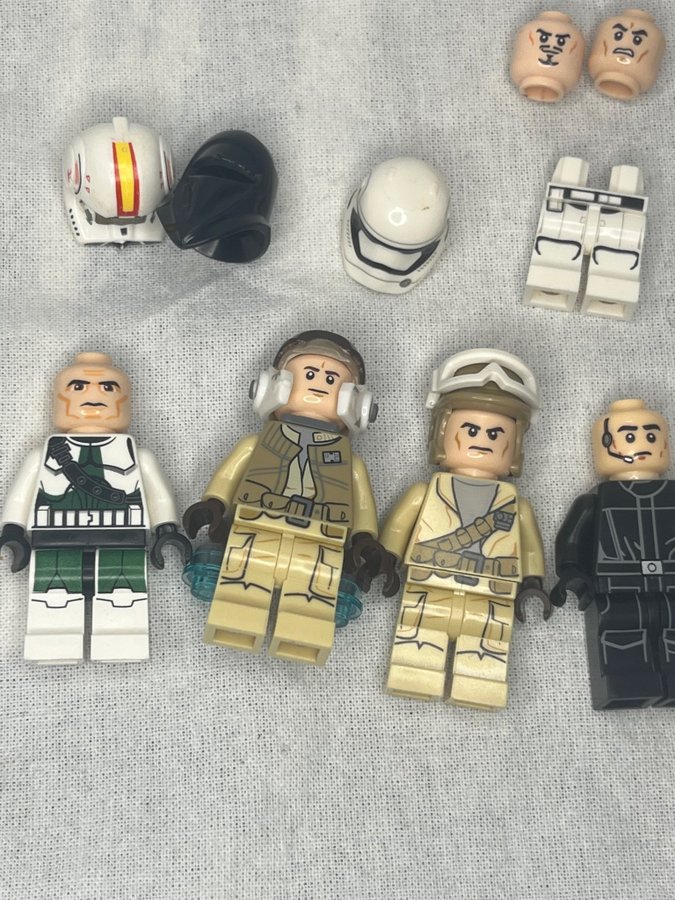 6ST Lego Star Wars Minifigurer  Tillbehör