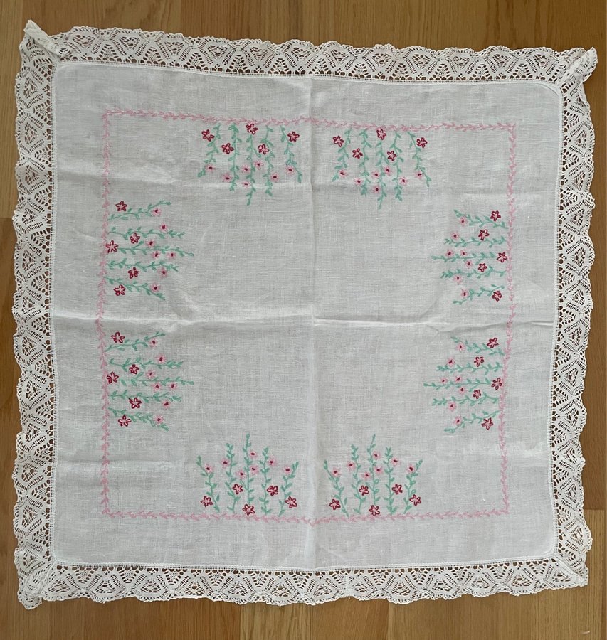 ~ Broderi spets vit duk ~ romantisk Shabby chic inredning ~ retro/vintage/ros ~