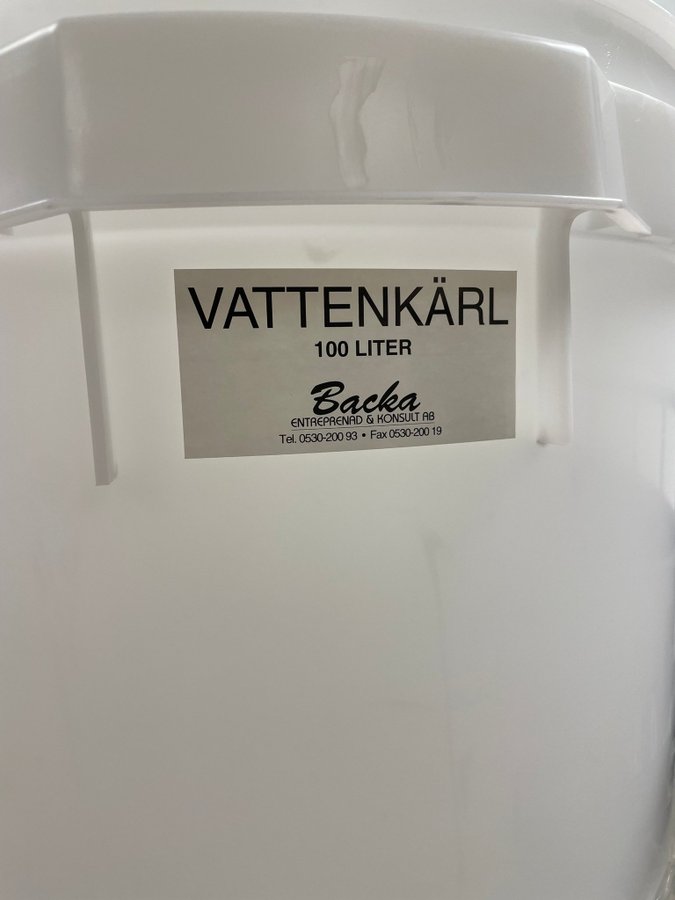 Vattenkärl 100 liter