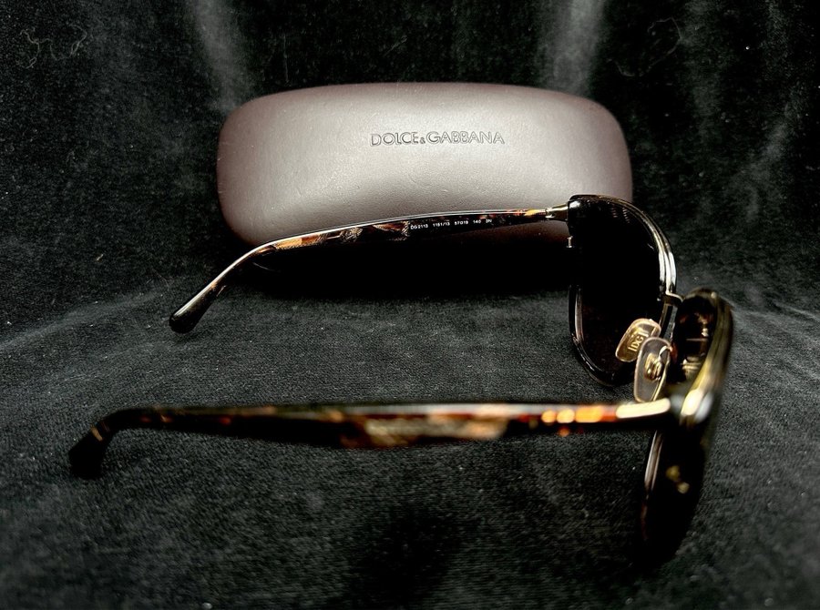 Dolce  Gabbana DG 2113 Sunglasses FANTASTISKT SKICK! SE HIT! OM DU HAR PENGARNA