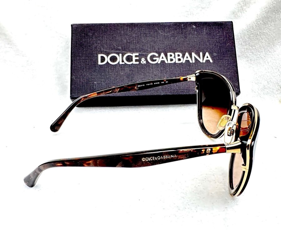 Dolce  Gabbana DG 2113 Sunglasses FANTASTISKT SKICK! SE HIT! OM DU HAR PENGARNA