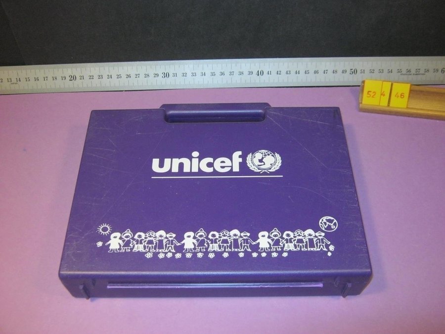 20 b, Kub-pussel, Unicef, Komplett