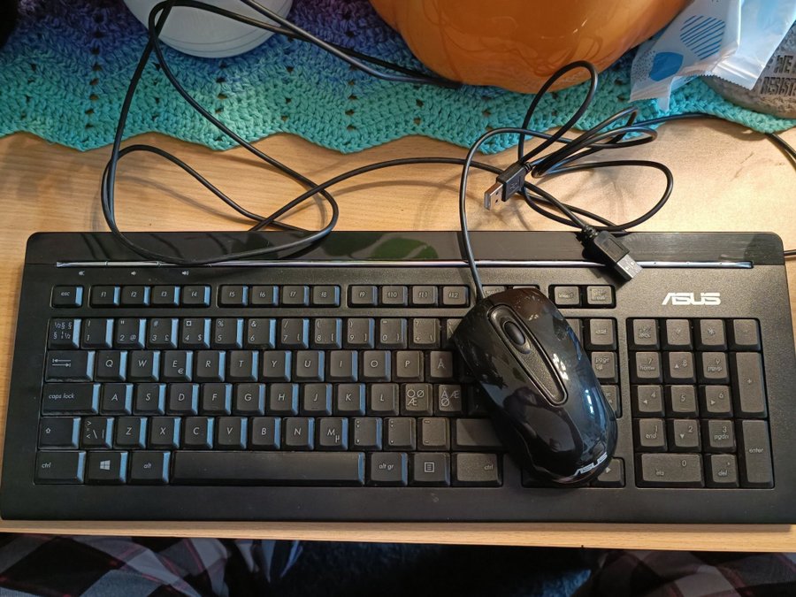 Asus wired keyboard and mouse